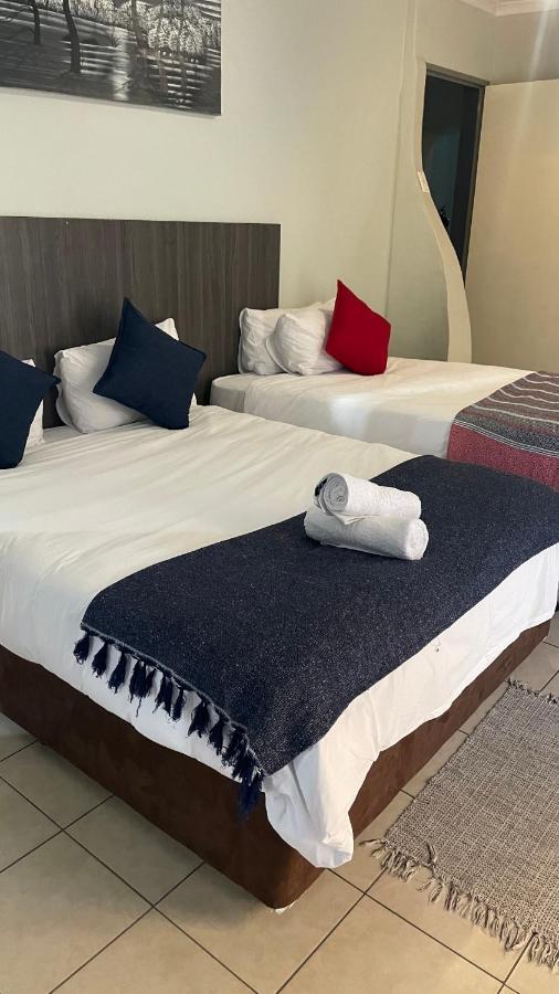 Host Hub Guest House Kempton Park Exterior photo
